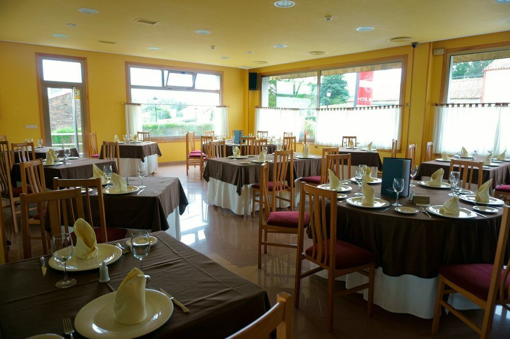 Hotel Bello O Pino Bagian luar foto